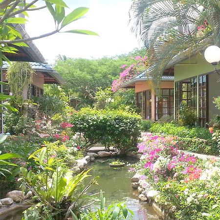 Ekman Garden Resort Sichon Ngoại thất bức ảnh