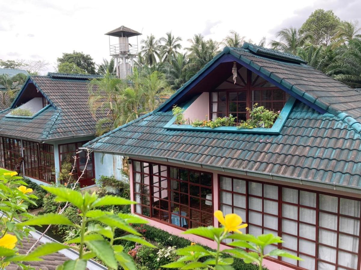 Ekman Garden Resort Sichon Ngoại thất bức ảnh