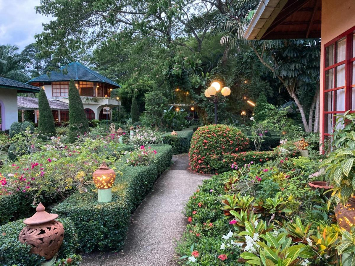 Ekman Garden Resort Sichon Ngoại thất bức ảnh