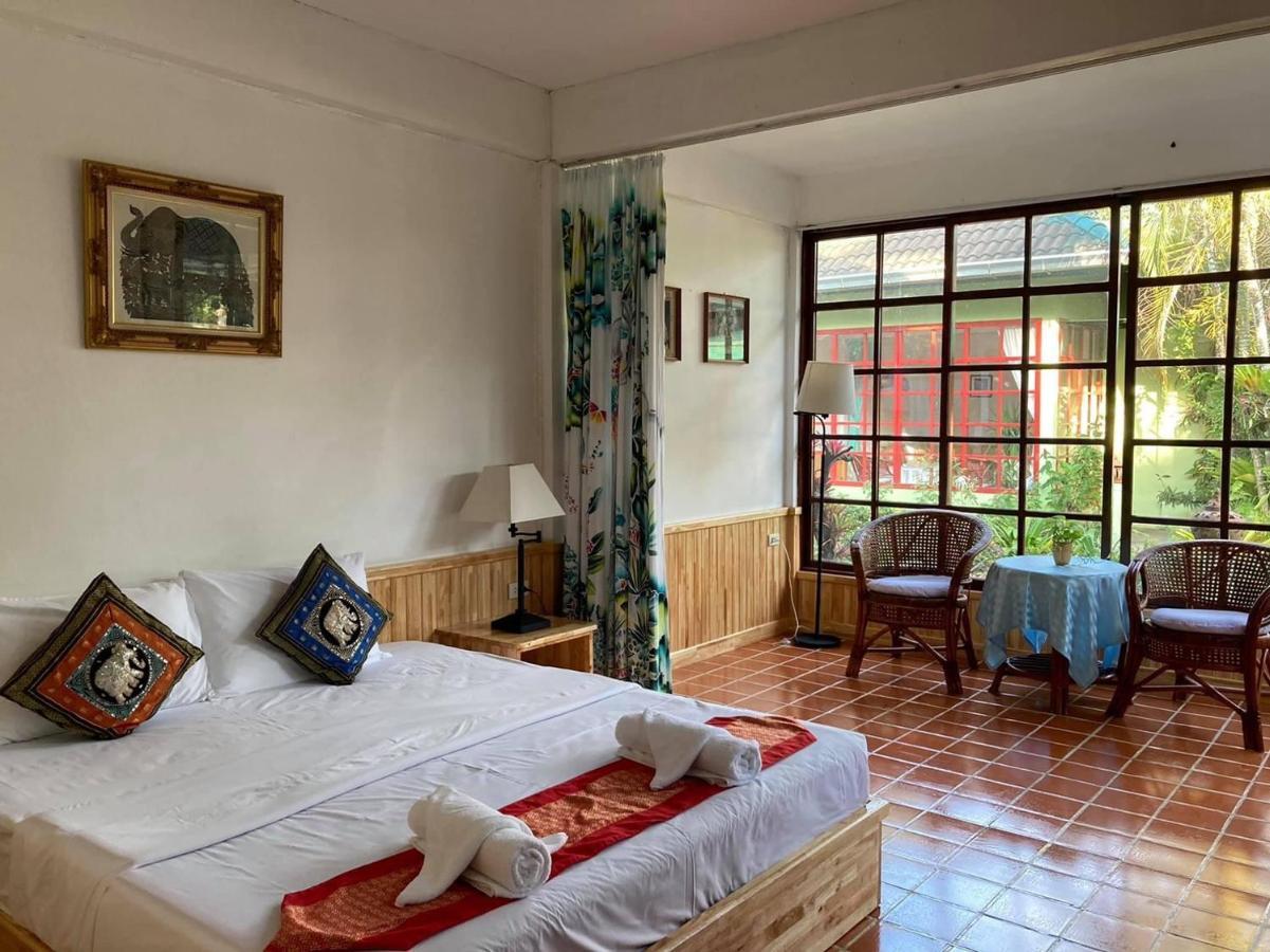 Ekman Garden Resort Sichon Ngoại thất bức ảnh