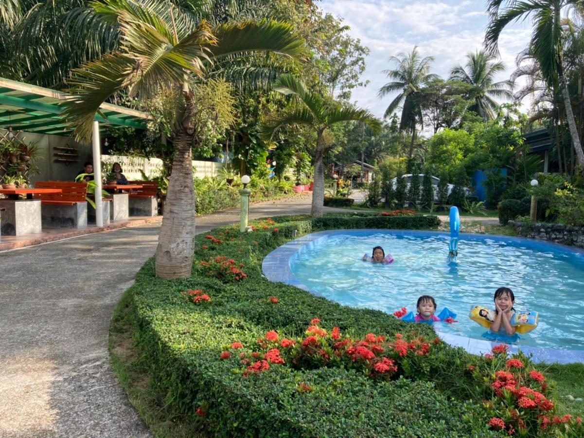 Ekman Garden Resort Sichon Ngoại thất bức ảnh