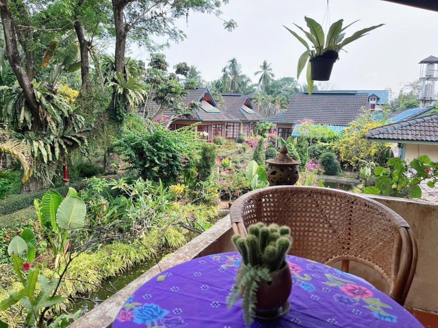 Ekman Garden Resort Sichon Ngoại thất bức ảnh