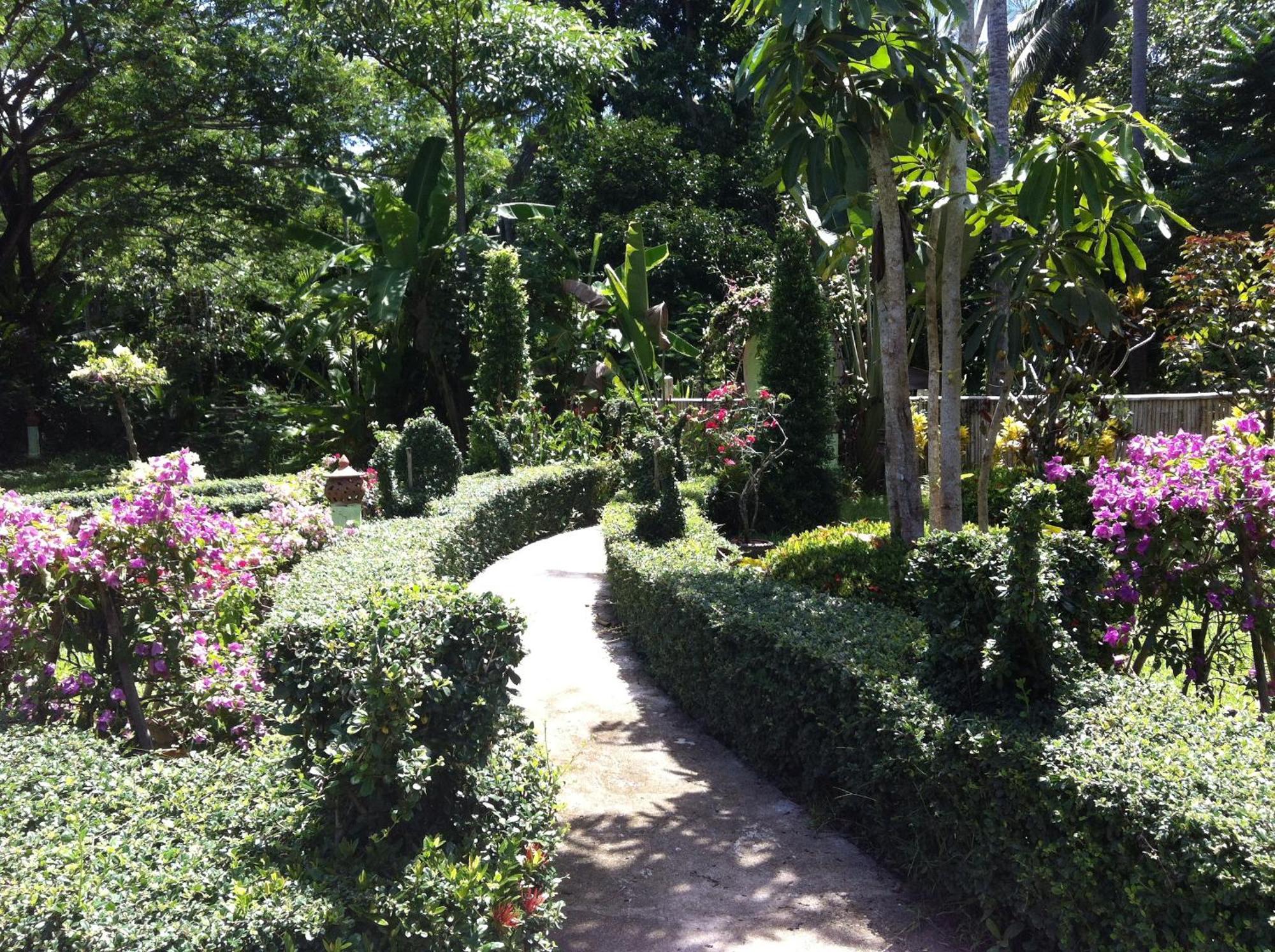 Ekman Garden Resort Sichon Ngoại thất bức ảnh